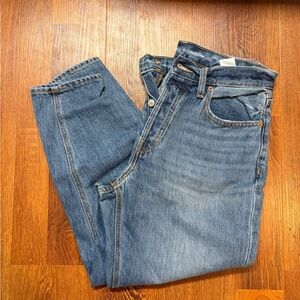 Old Navy Women's Straight Blue Jeans